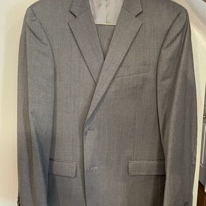 Tommy Hilfiger suit